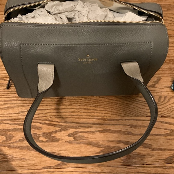 Kate Spade Gray Shoulder Bag - Picture 14 of 15